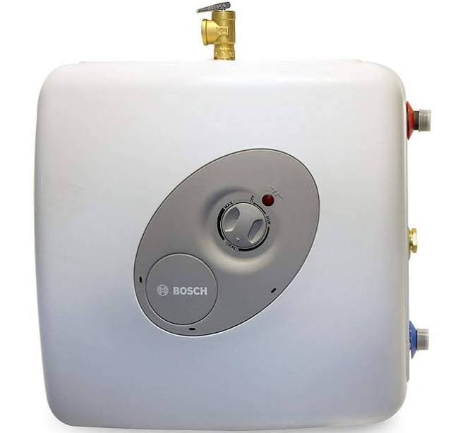 Bosch Greentherm T9900 SE Gas Tankless Water Heater - 10